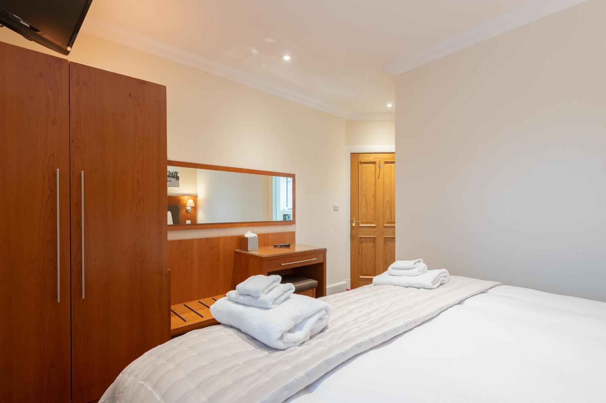 138 North Street - Luxury 2 Bed 2 Bath With Secret Garden, Summerhouse, Putting Green St Andrews Buitenkant foto